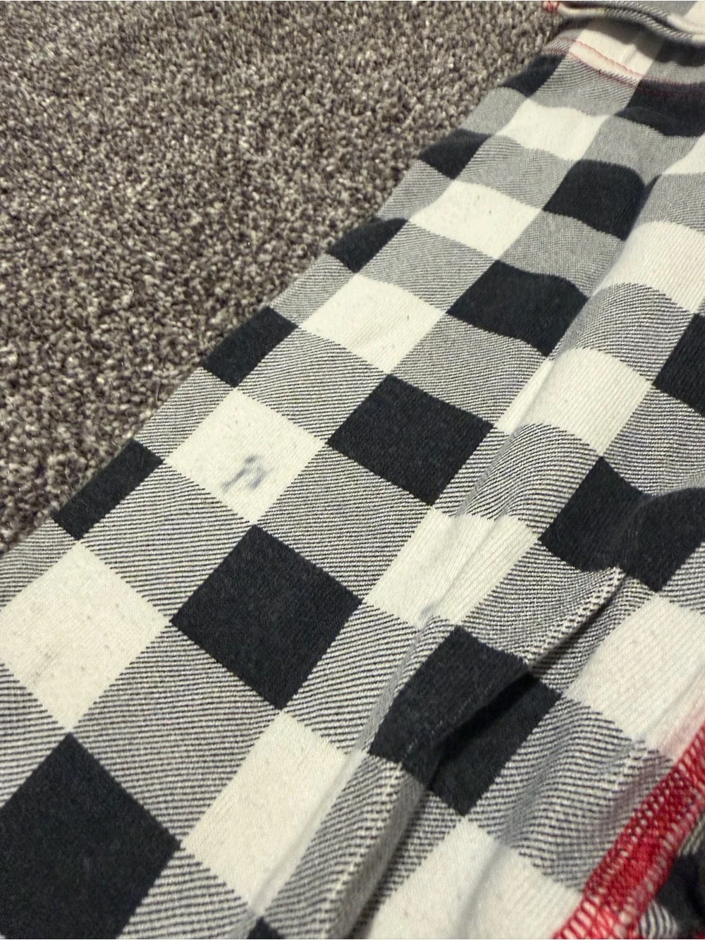 Hanna Andersson HannaJams PajamasBlack & White Buffalo Plaid Top with Red Collar